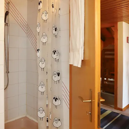 Edelweiss By Interhome Chalé